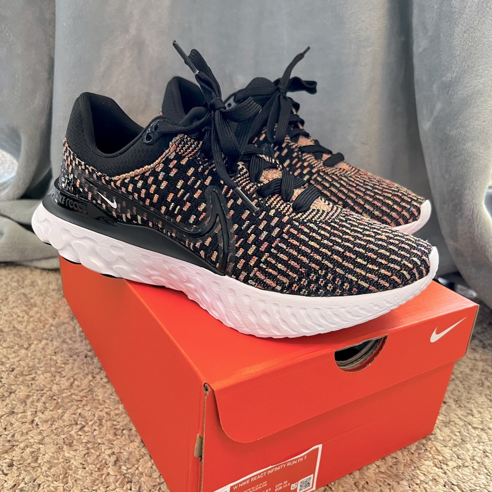 Nike Knit React Infinity Run